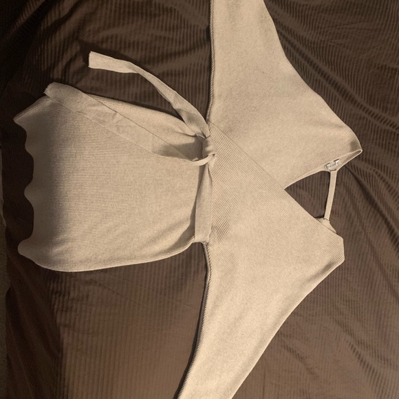 Gianni Bini Sweater Dress (Oatmeal Color) form fitting….worn once to a wedding - Picture 2 of 5